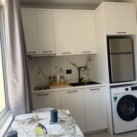 Ionian Escape * Sarandë